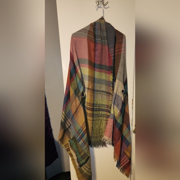 Wrap - Picture 2 of 2